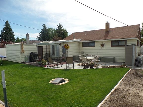 5th image of 1345 Susanne Ave