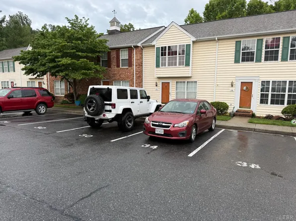 30 Mulberry Cir, Lynchburg, VA 24502