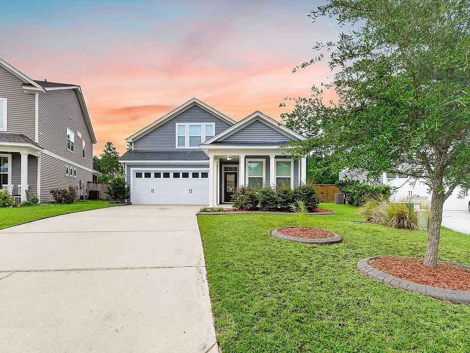 1st image of 251 Palmetto Walk Dr