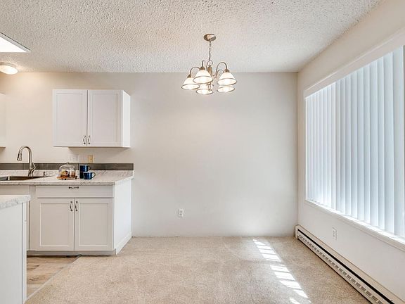 5th image of 10 S Cove Ave APT 37