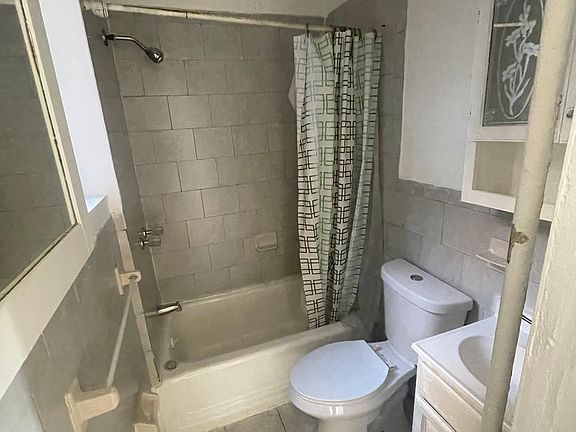 2nd image of 255-227 Clifton Ave #10/3F