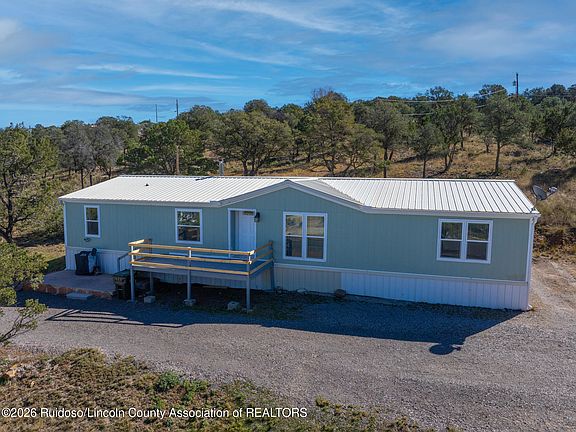 5th image of 140 W Grandview Rd