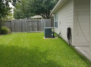 2218 W Marsala Dr, Pearland, TX 77581