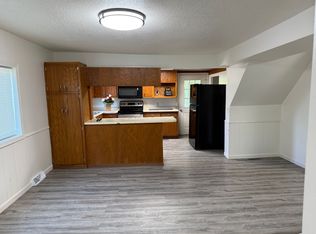 407 W Main St, Osakis, MN 56360