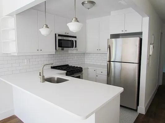 Rented by Mirador Real Estate | media 27