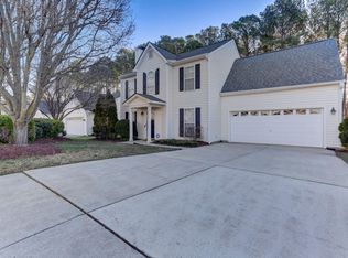9500 Erinsbrook Dr, Raleigh, NC 27617