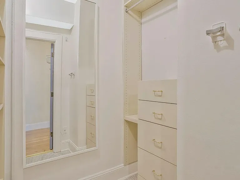 1954 Columbia Rd NW #101 — Photo 7