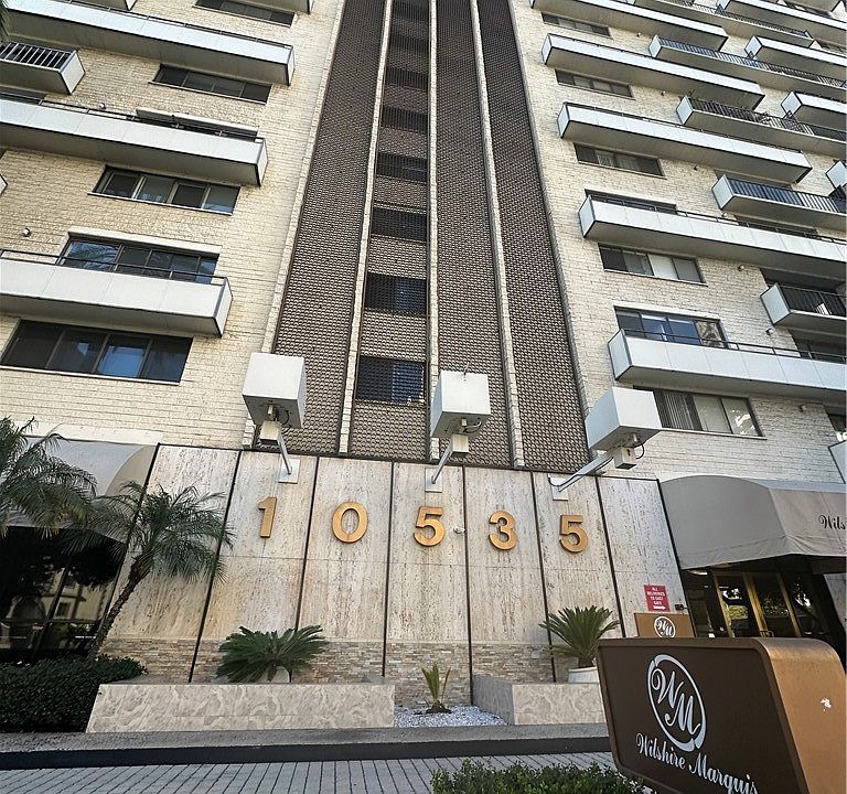 1st image of 10535 Wilshire Blvd APT 1002