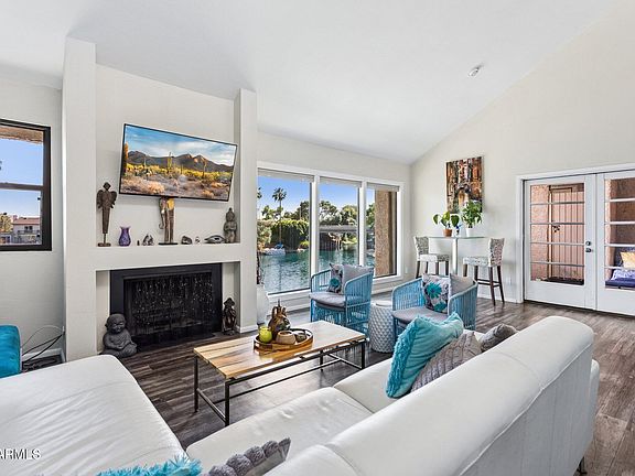 4th image of 1209 E NORTHSHORE Drive #242