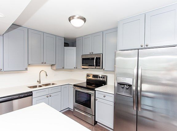 2nd image of 1255 N Sandburg Ter APT 1004