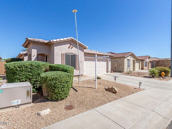 3rd image of 19837 N 107TH Drive