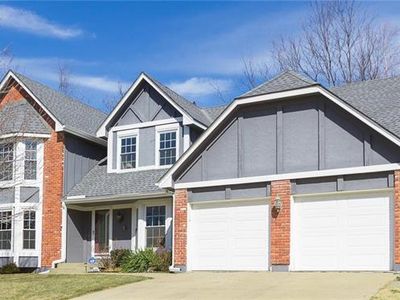 12820 W 70th Ter, Shawnee, KS, 66216