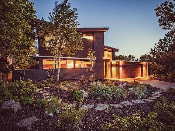 2nd image of 3710 E Millstream Dr