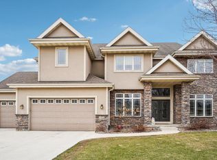 1310 Hanover Ct, Waunakee, WI 53597