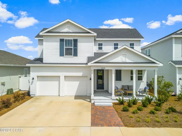2221 Warbler St, Panama City, FL 32405