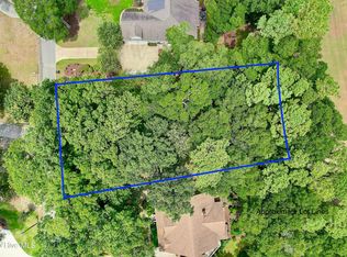 426 Lakeshore Dr E, Sunset Beach, NC 28468