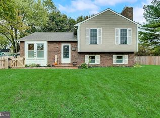 1207 W Lake Ave, Baltimore, MD 21210