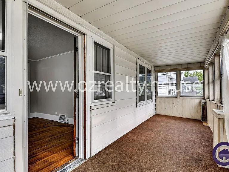 3644 Leybourn Ave — Photo 4