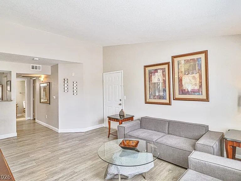 5055 W Hacienda Ave #2131 — Photo 4