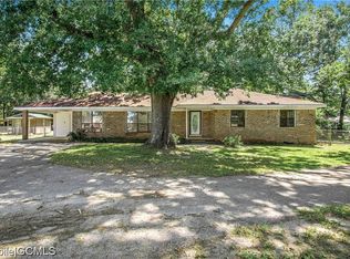 8837 Grand Bay Wilmer Rd S, Grand Bay, AL 36541