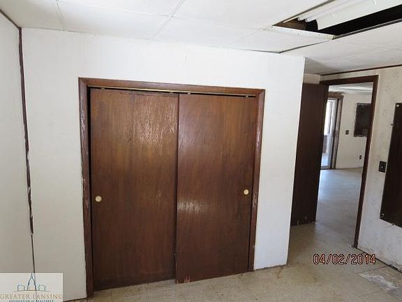 3rd image of 8634 Ann St