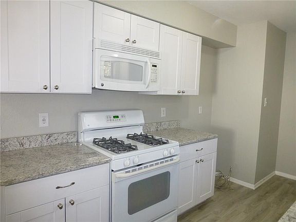 4th image of 6276 Brookfield Dr