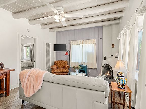 2nd image of 142 W Berger St #3
