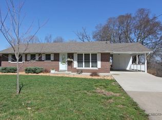 2824 Sue Dr, Jefferson City, MO 65109
