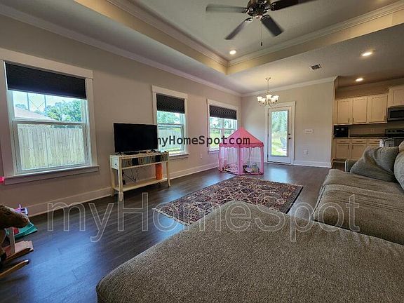 3rd image of 6034 Twenty One Oaks Dr