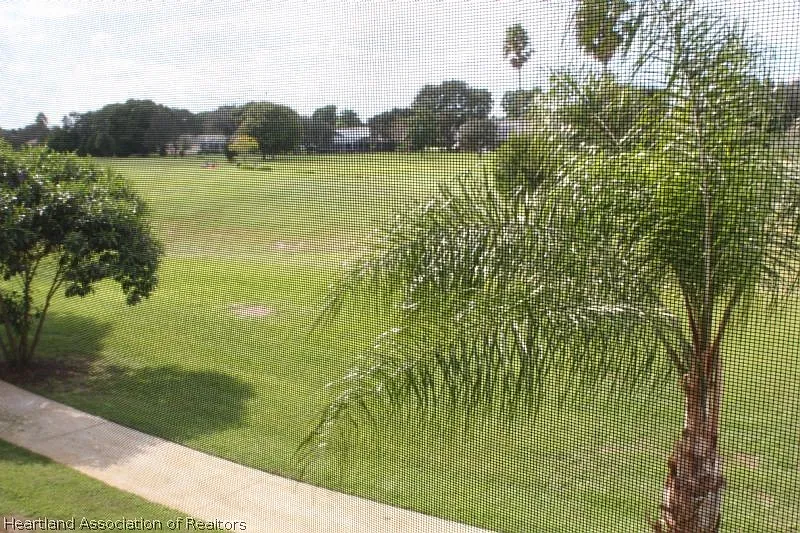 2 bed, 2.0 bath, 952 sqft, $1,800 — Photo 3