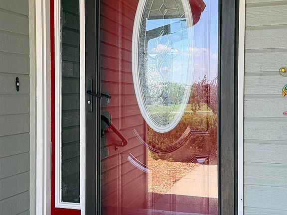 4th image of 28156 Country Breeze Dr