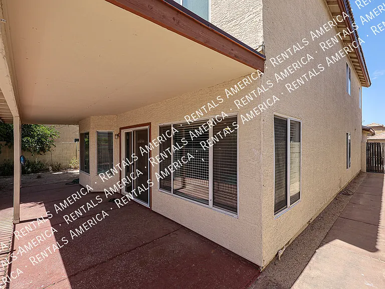 820 N Granada Dr — Photo 6