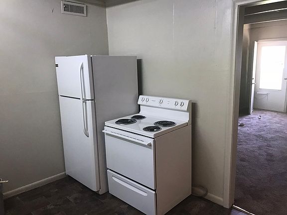 5th image of 4612 Skyview Dr #A