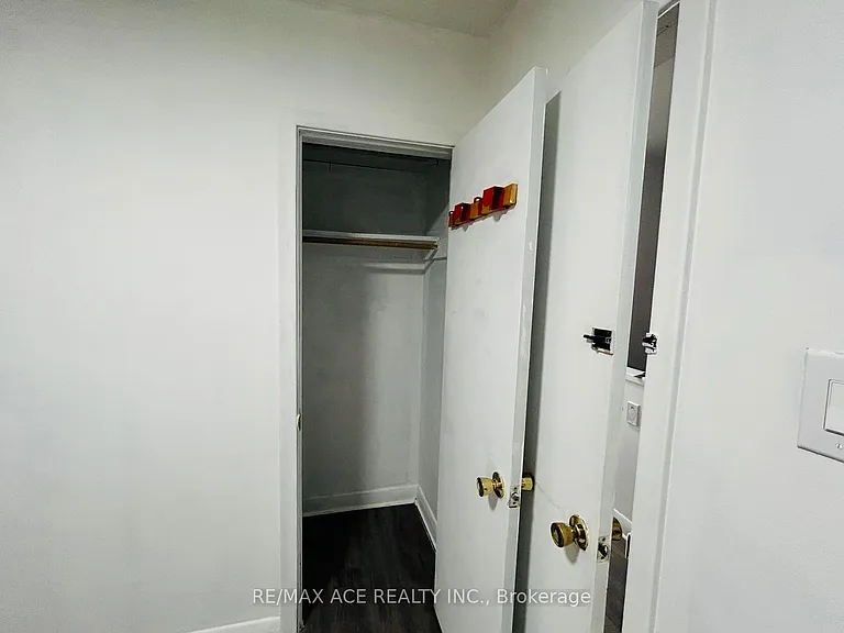 7 Dennett Dr #MAIN — Photo 18