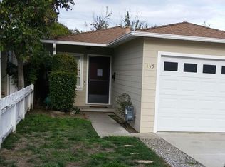 445 Upton St, Redwood City, CA 94062