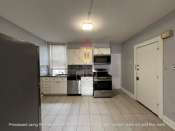 2nd image of 22 Leonard St #1E
