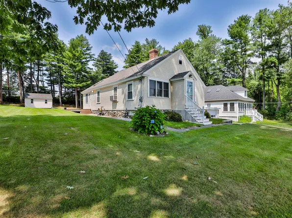 28 S Policy Street, Salem, NH 03079