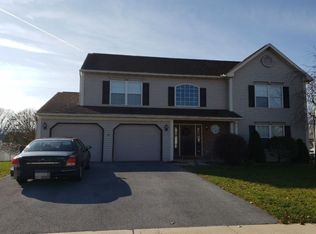 310 Monaco Ln, Blandon, PA 19510