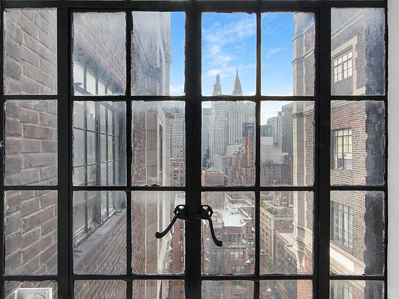 2nd image of 5 Tudor City Pl APT 2009