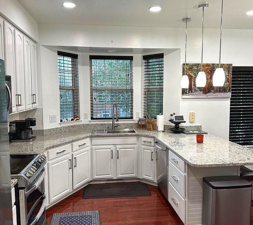 9207 Lorton Valley Rd, Lorton, VA 22079 Zillow