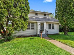 2704 E High St, Davenport, IA 52803