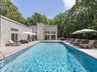2 Wildwood Ct, East Hampton, NY 11937