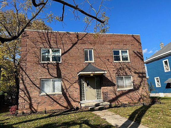 2nd image of 2519 Indianola Ave APT A