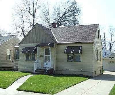 1st image of 238 Fournier St