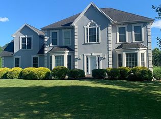 111 Creamery Rd, Boiling Springs, PA 17007