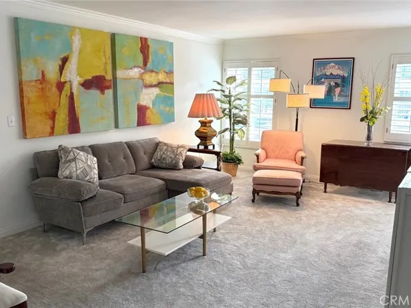 18645 Hatteras St Unit 150, Tarzana, CA 91356