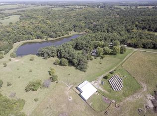 21158 Mount Olivet Rd, Easton, KS 66020