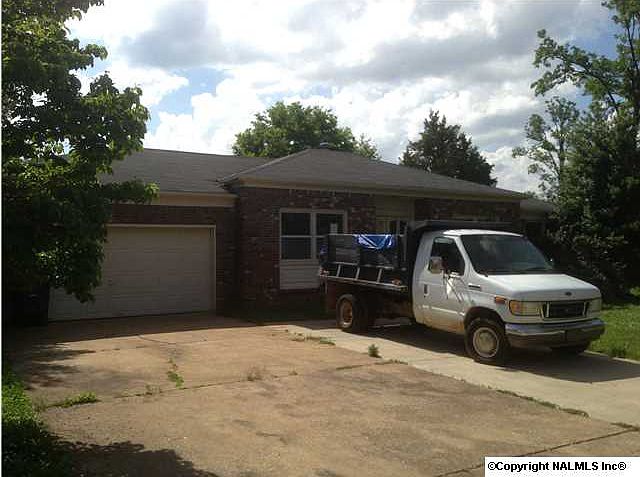 2nd image of 6303 Cedar Point Dr NW
