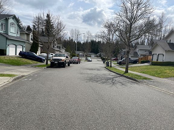 4th image of 12442 10th St NE