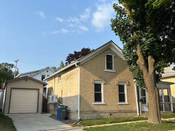 210 Cole St
